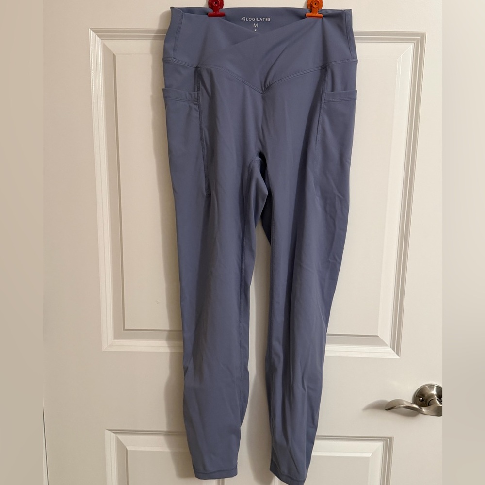 Blogilates Womens Crisscross High Rise Leggings medium Steel Blue. Pre-loved.